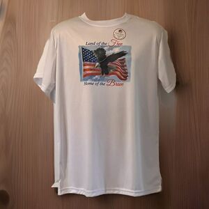 NEW Land of The Free Home Of The Brave T Shirt Adult L Disabled Veterans USA